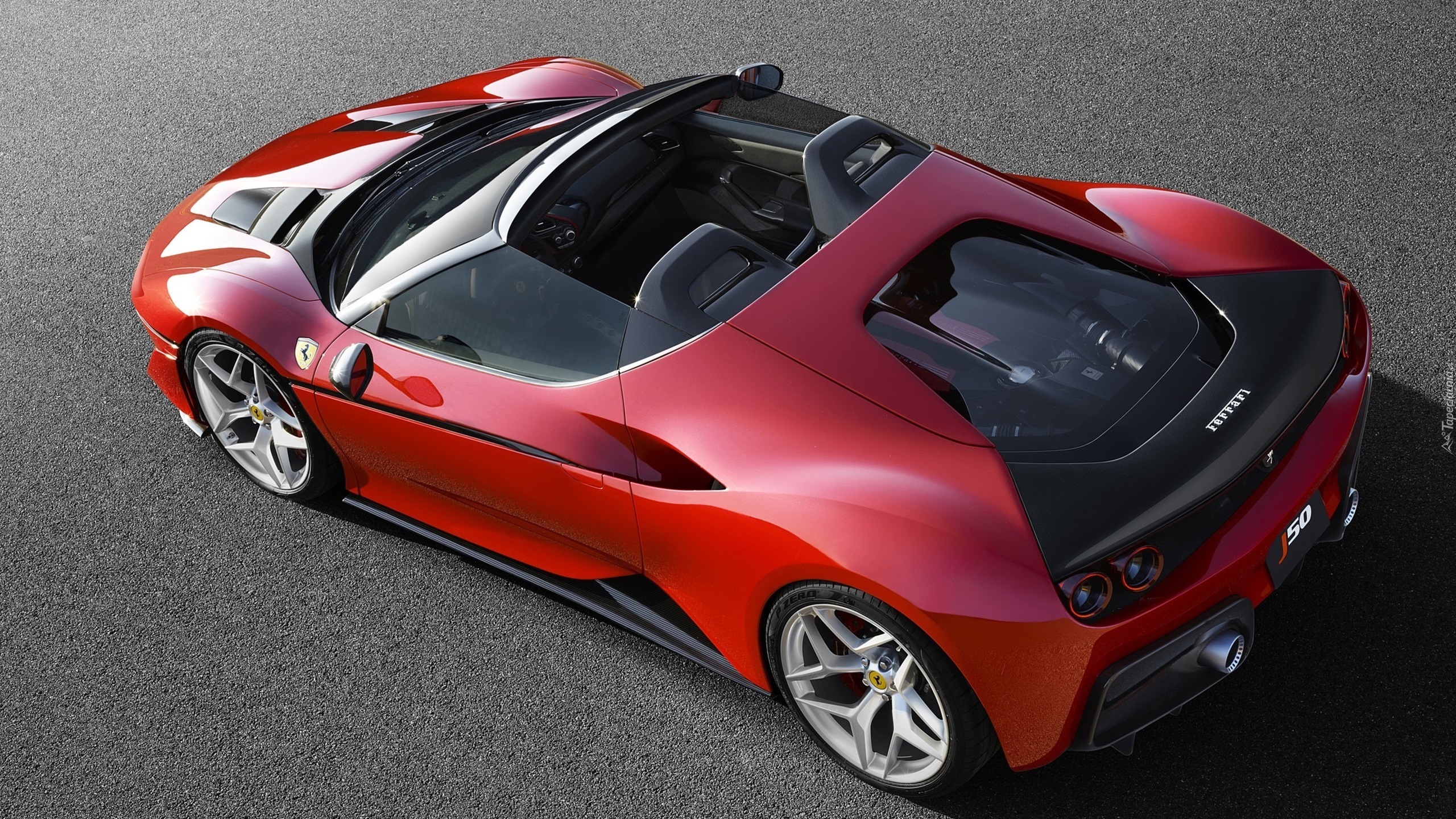Czerwone, Ferrari J50