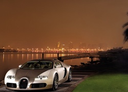 Bugatti, Veyron, Rzeka