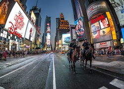 Policjanci, Konie, Nowy Jork, Ulica, Miasto nocą