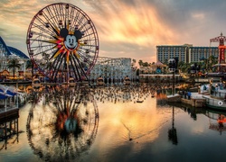 Stany Zjednoczone, Kalifornia, Anaheim, Disneyland, Diabelski młyn, Rzeka