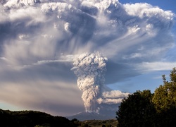 Wulkan, Erupcja, Dym, Drzewa