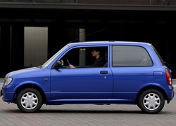 Daihatsu Cuore, Blue, Line