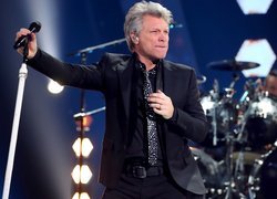 Jon Bon Jovi, Muzyk, Piosenkarz, Zespół, Bon Jovi