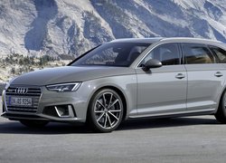 Audi A4 Avant S rocznik 2018