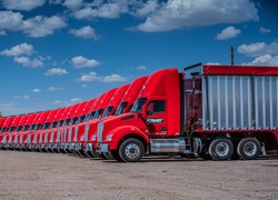 Czerwone, Ciężarówki, Kenworth T880