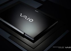 Czarny laptop marki VAIO