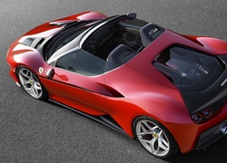 Czerwone Ferrari J50