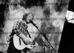Ed Sheeran, Piosenkarz, Czarno-białe