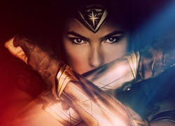 Gal Gadot jako Diana w filmie Wonder Woman