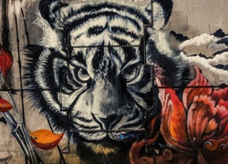 Głowa tygrysa w graffiti na ścianie