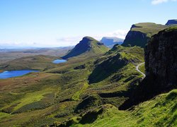 Szkocja, Wyspa Skye, Quiraing, Wzgórza, Góry, Ścieżka, Jeziora