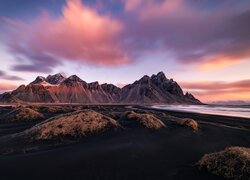 Góry, Góra Vestrahorn, Plaża Stokksnes, Wydmy, Chmury, Islandia