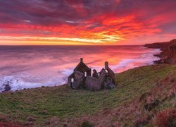 Morze, Ruiny, Zachód słońca, Szkocja