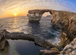 Morze, Wschód słońca, Skały, Most skalny, Lazurowe Okno, Azure Window, Malta, Efekt graficzny, Rybie oko
