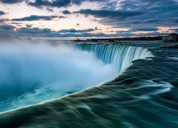 Wodospad Niagara, Rzeka Niagara, Stany Zjednoczone