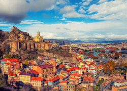 Gruzja, Tbilisi, Wzgórze, Twierdza Narikala, Kościół św Mikołaja, Rzeka Kura, Most, Domy, , Zdjęcie miasta