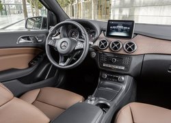 Wnętrze Mercedesa-Benz B 220