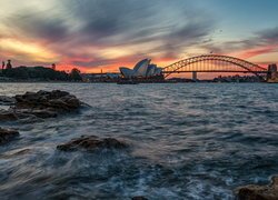 Zatoka Port Jackson, Sydney Opera House, Most Sydney Harbour, Zachód słońca, Sydney, Australia