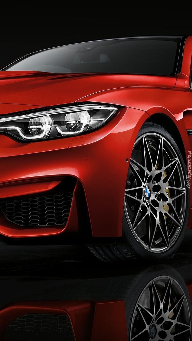 Czerwone BMW M4