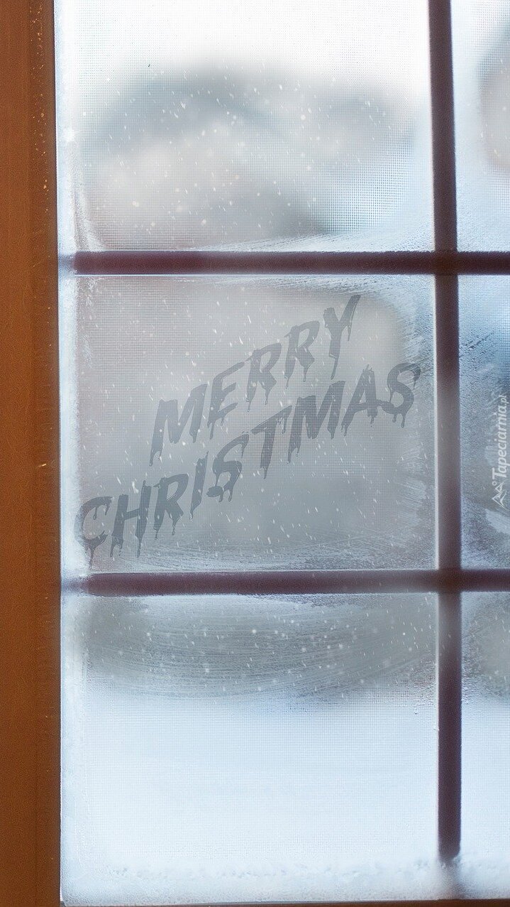 Napis Merry Christmas na oknie
