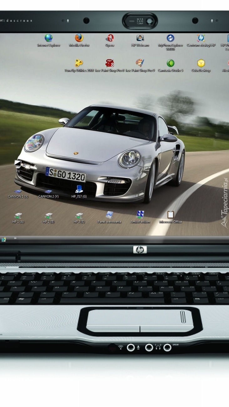 Porsche na ekranie laptopa
