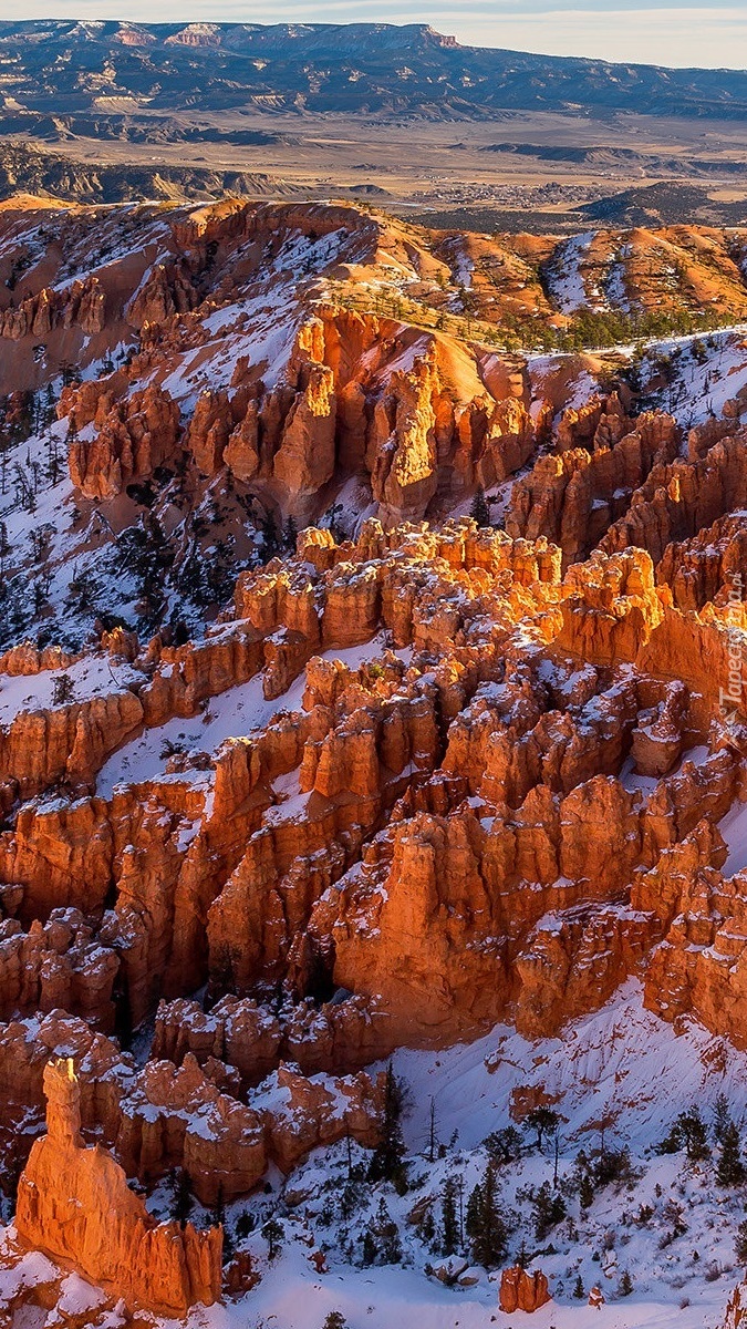 Śnieg w Parku Narodowym Bryce Canyon