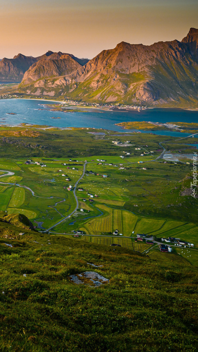 Widok na norweskie Lofoty