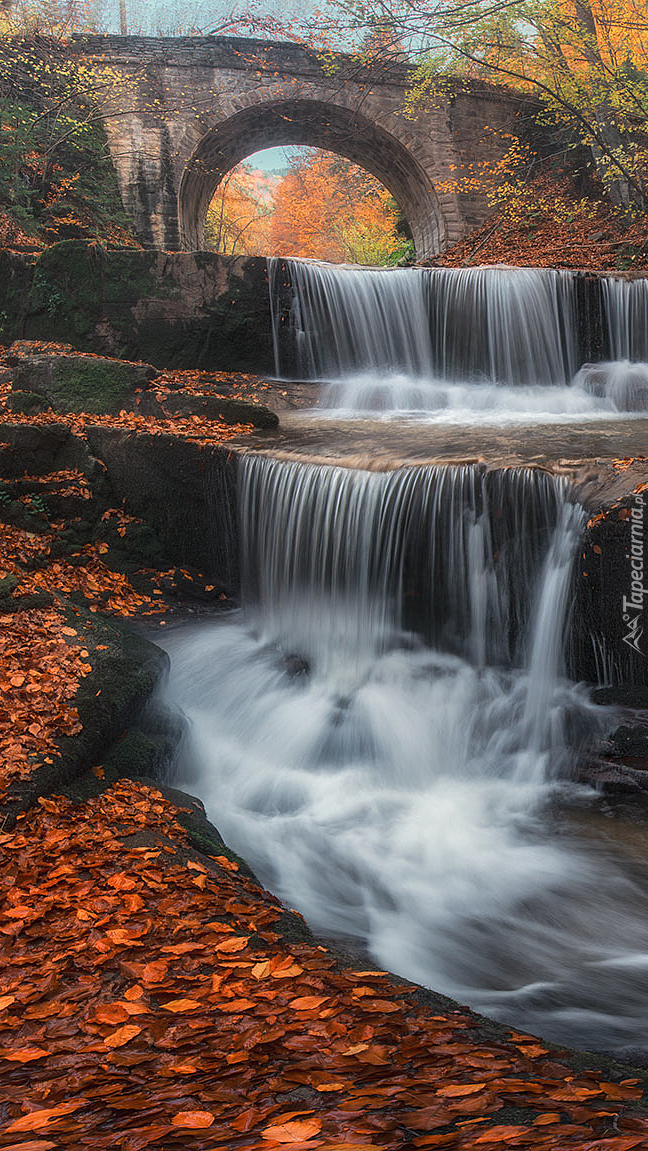 Wodospad Sitovski Waterfall