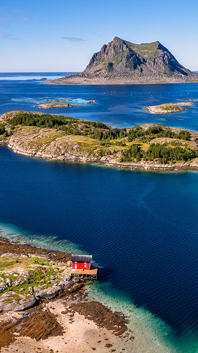 Wysepki na norweskich Lofotach