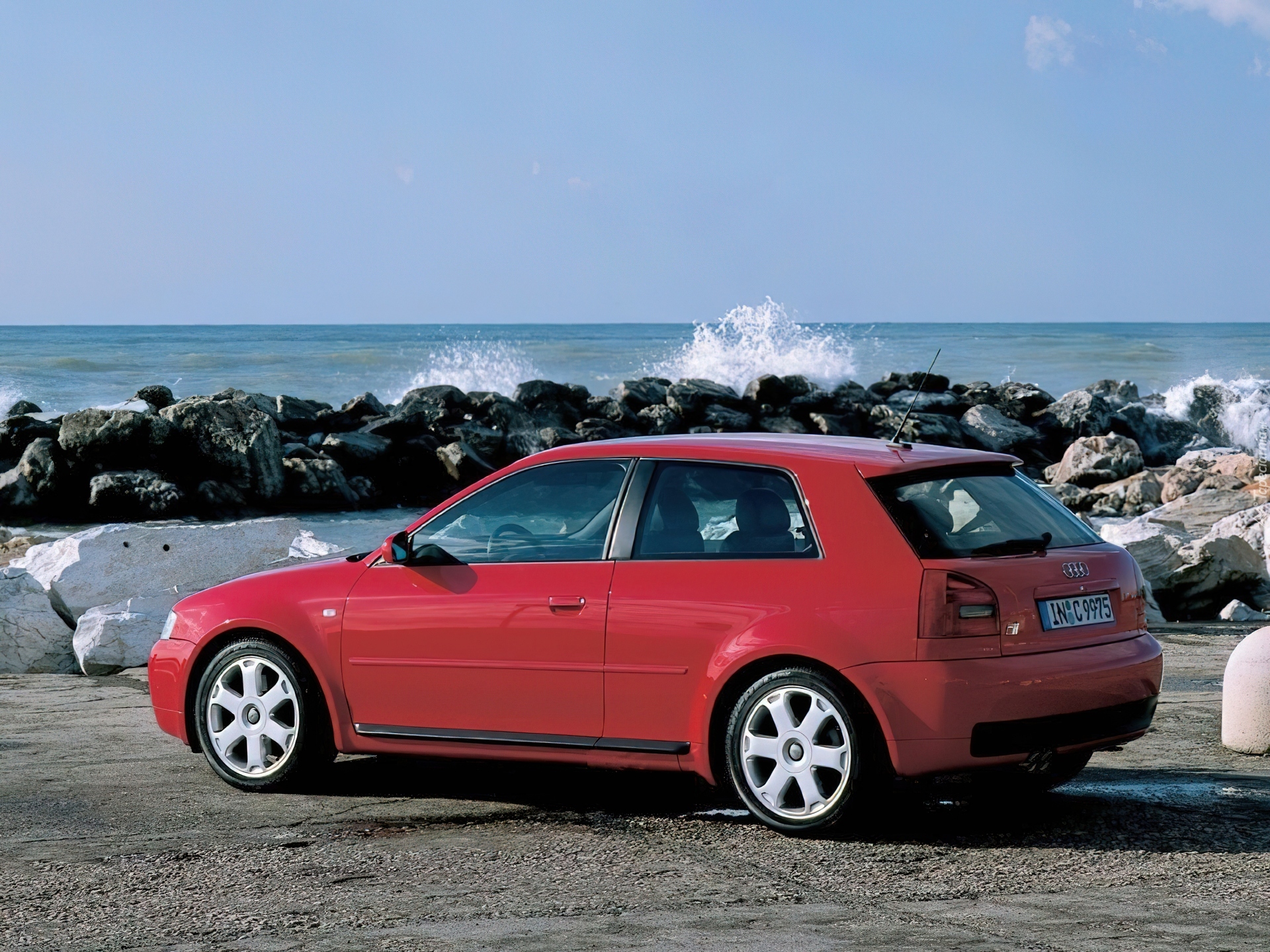 Czerwone, Audi A3