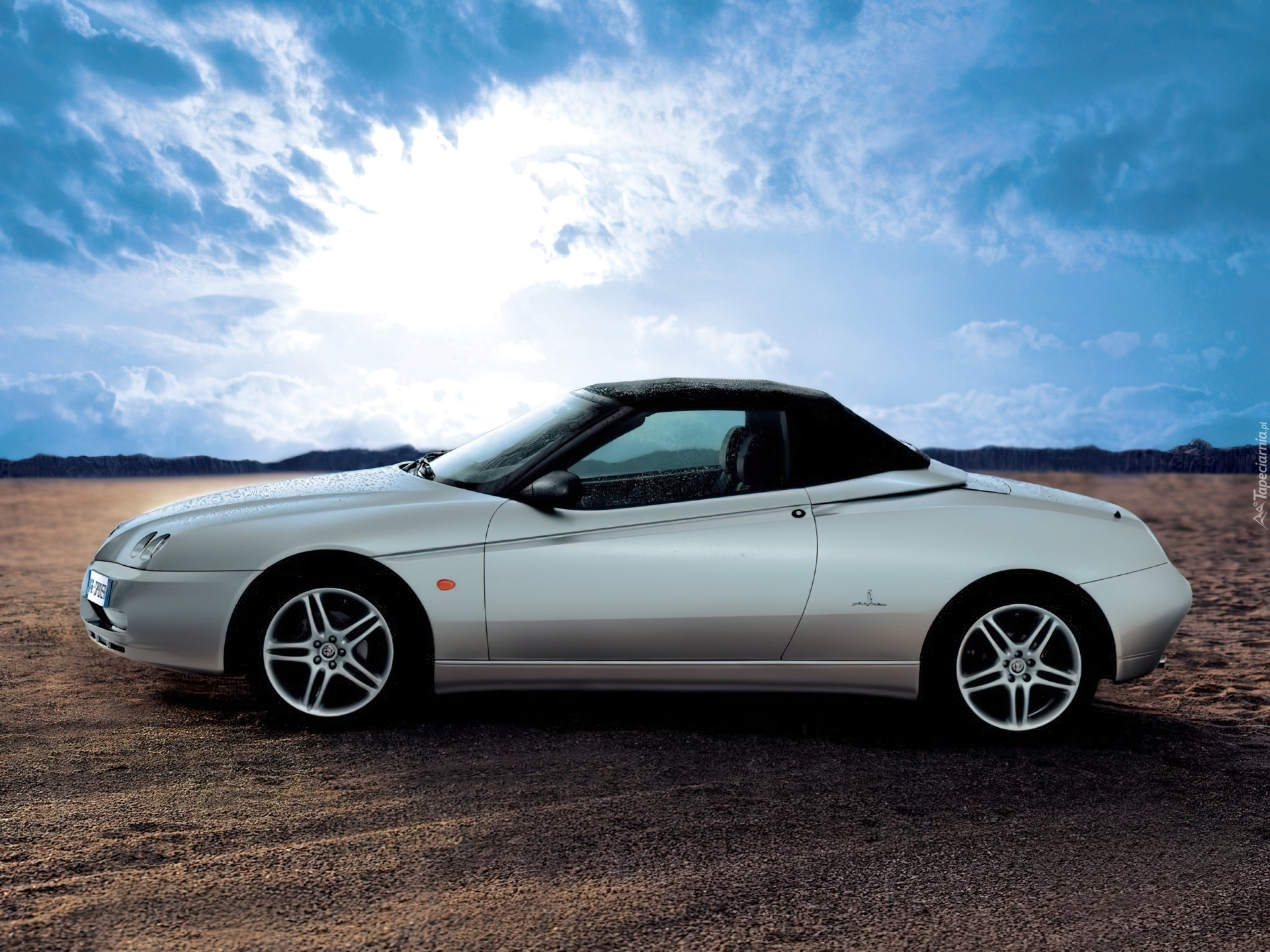 Alfa Romeo Spider, Niebo