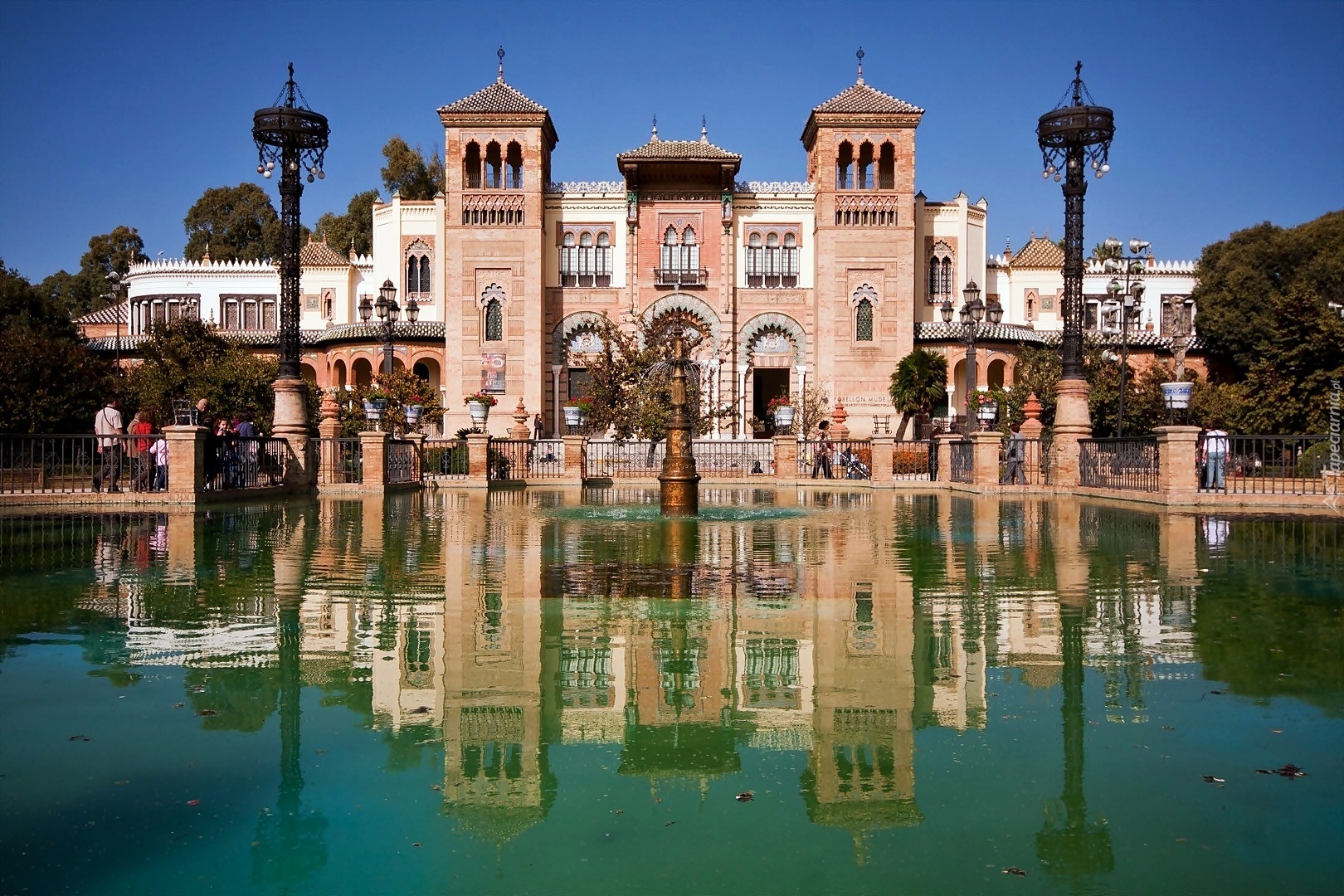Hiszpania, Sewilla, Muzeum Sztuk Popularnych i Tradycji, Rzeka Gwadalkiwir