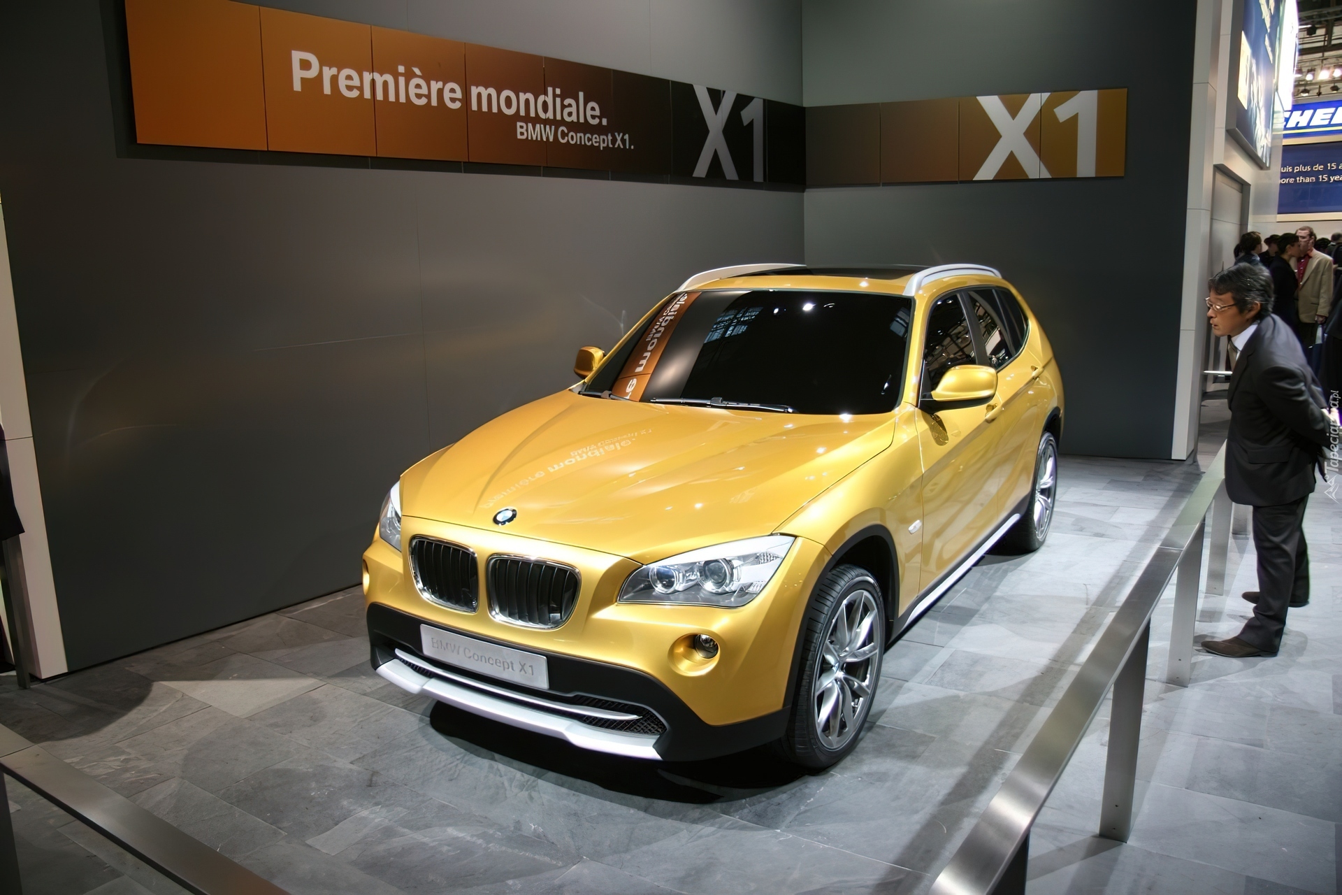 Wystawa, BMW X1