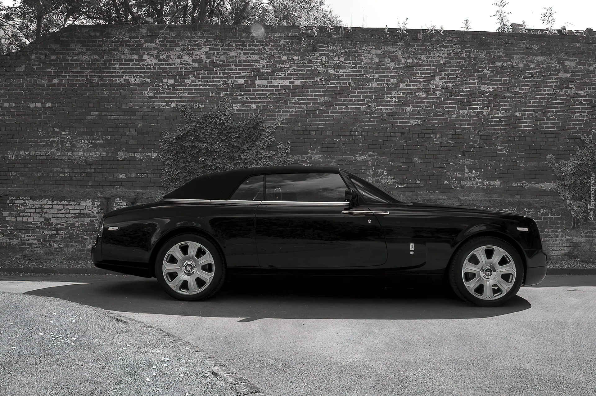 Rolls-Royce Phantom Drophead, Linia, Nadwozia