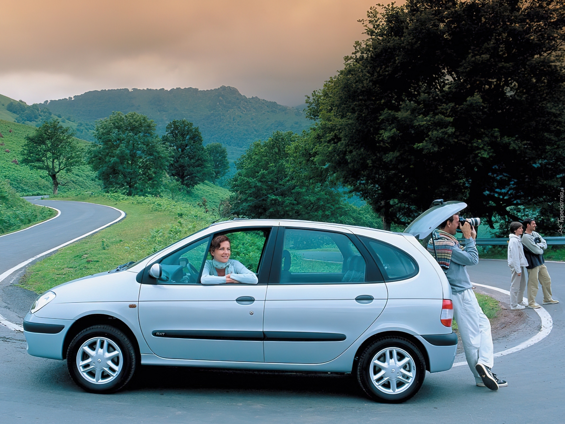 Рено сценик 1 поколения. Renault Scenic 1. Renault Scenic 1999-2003. Renault Scenic 1 поколение. Рено Сценик 1 поколения Рестайлинг.