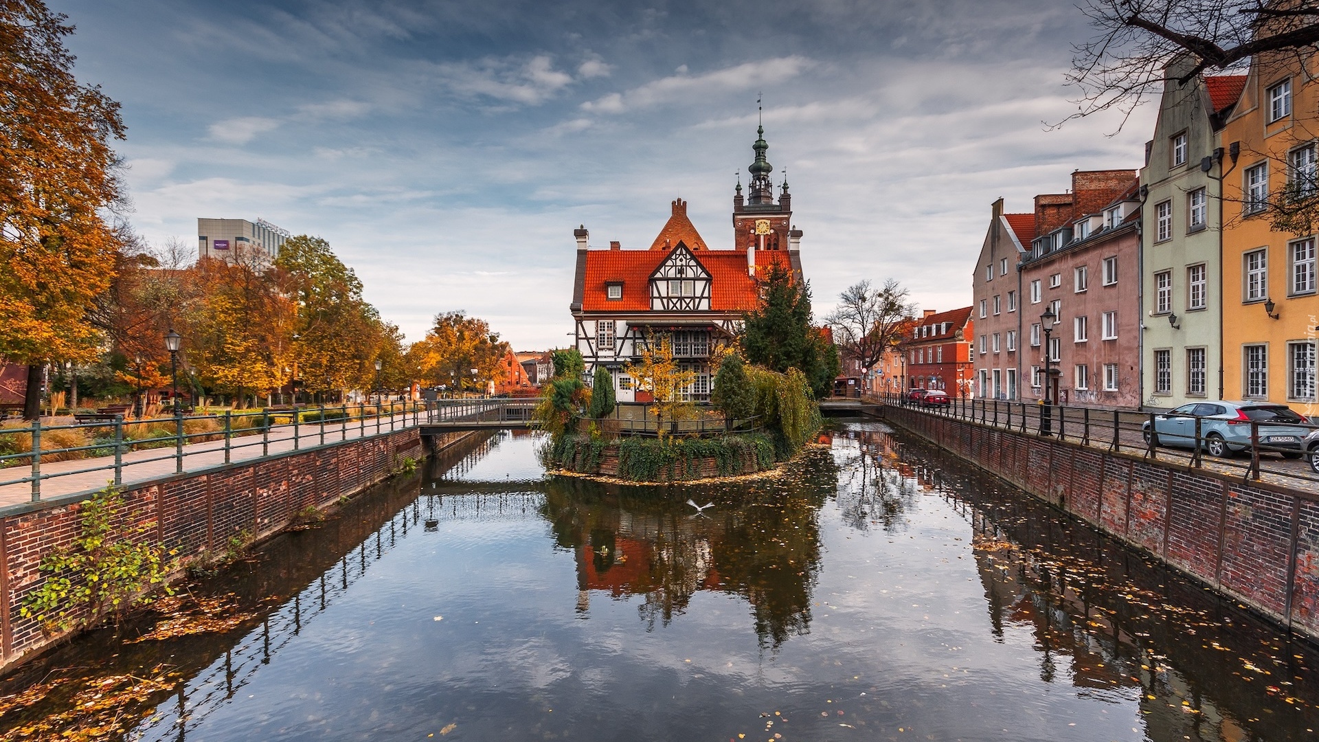 Polska, Gdańsk, Domy, Kanał Raduni, Miasto, Jesień