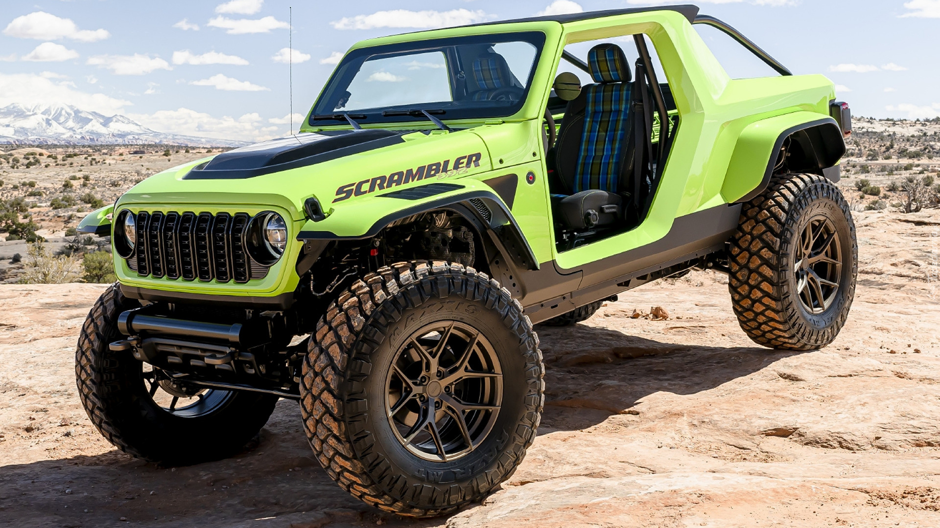 Jeep Scrambler, 392