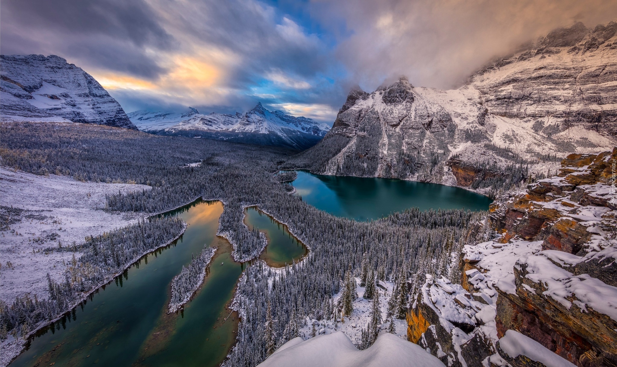 Kanada, Kolumbia Brytyjska, Park Narodowy Yoho, Jezioro Mary Lake, Jezioro Lake OHara, Góry, Zima