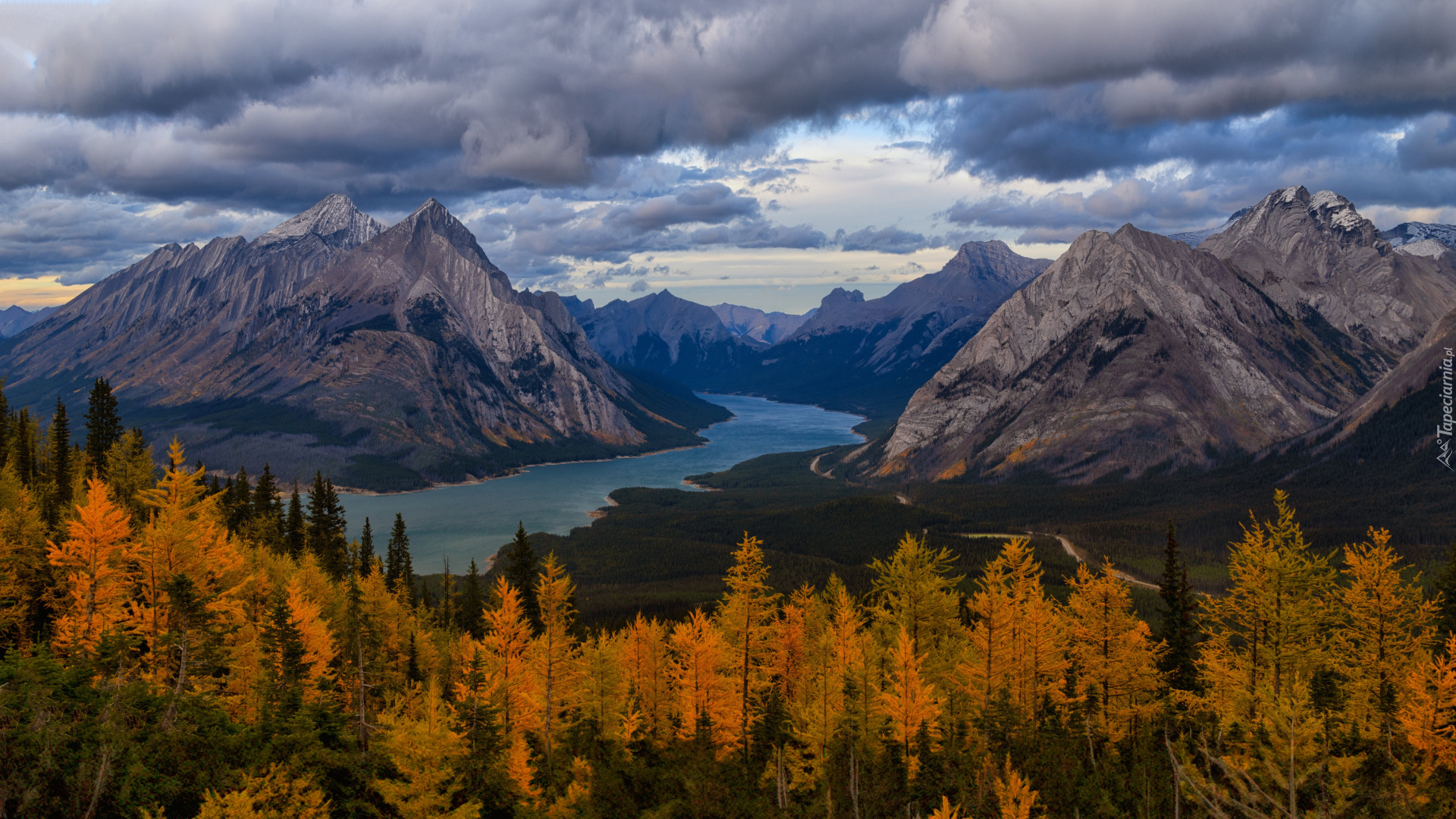 Jesień, Rzeka, Drzewa, Góry Skaliste, Chmury, Skały, Kananaskis, Alberta, Kanada