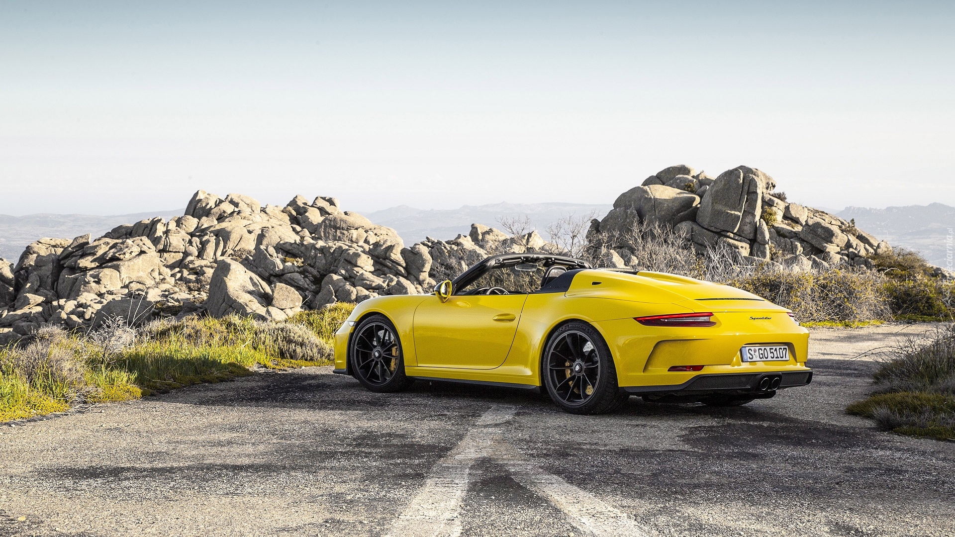 Żółte, Porsche 911 Speedster, 2019, Droga, Skały
