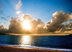 Morze, Wybrzeże, Chmury, Słońce