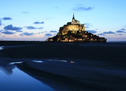 Mont Saint Michel, Sanktuarium Michała Archanioła