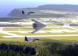 Myśliwiec, F-16, Bombowiec, B-2 Spirit, Lotnisko