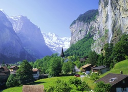 Góry, Wodospad, Domy, Drzewa, Lauterbrunnen, Szwajcaria