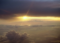 Zachód Słońca, Chmury