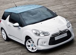 Citroen DS3, Molo