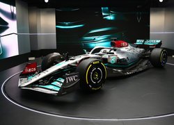 Bolid, Mercedes-AMG F1 W13 E Performance, Formuła 1