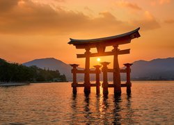 Brama torii chramu Itsukushima