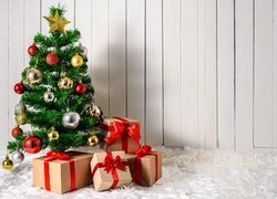 Boże Narodzenie, Choinka, Bombki, Prezenty