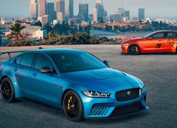 Dwa, Samochody, Jaguar XE SV Projekt 8, Niebieski, Pomarańczowy